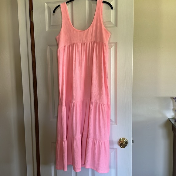 Free People Beach Pink Sleeveless Tiered Dress With Pockets. EUC - Picture 2 of 3